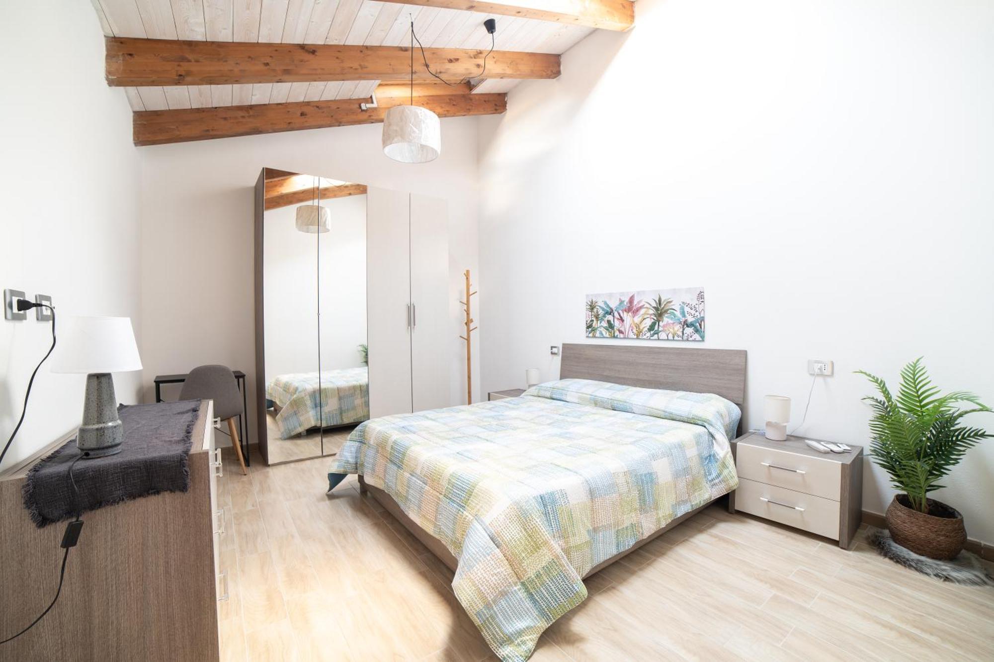 Casa Antonella Al Centro Di Cabras Apartment Екстериор снимка